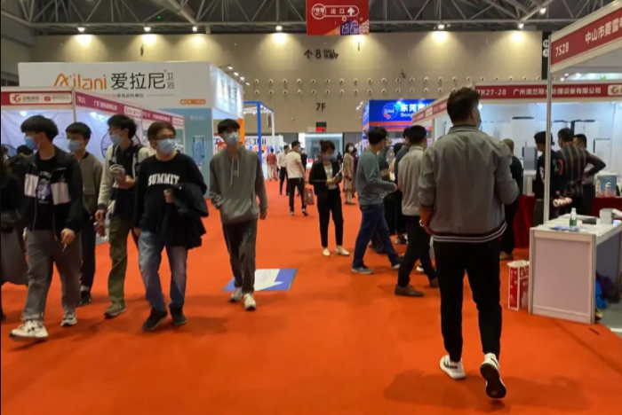 家电百家争鸣，谁家能拔得头筹？